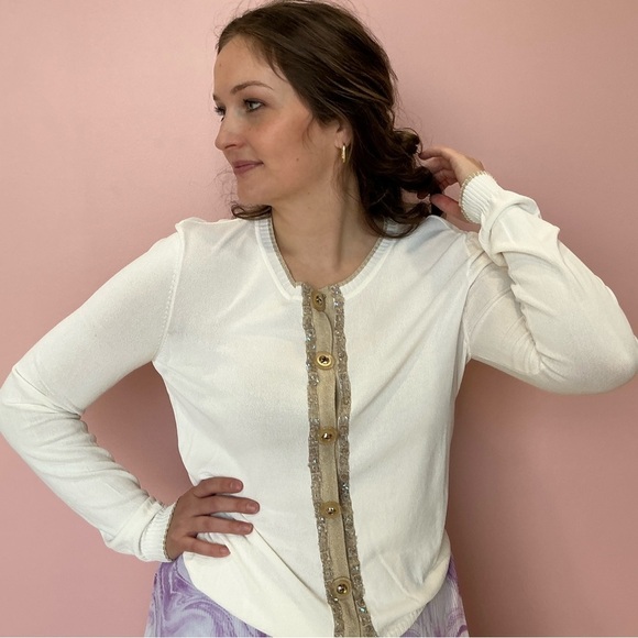 Escada beautiful cream button up lightweight sweater - Picture 2 of 12